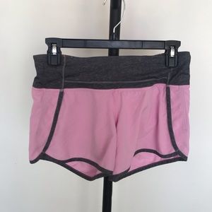 Lululemon - Speed Up Short 2.5”